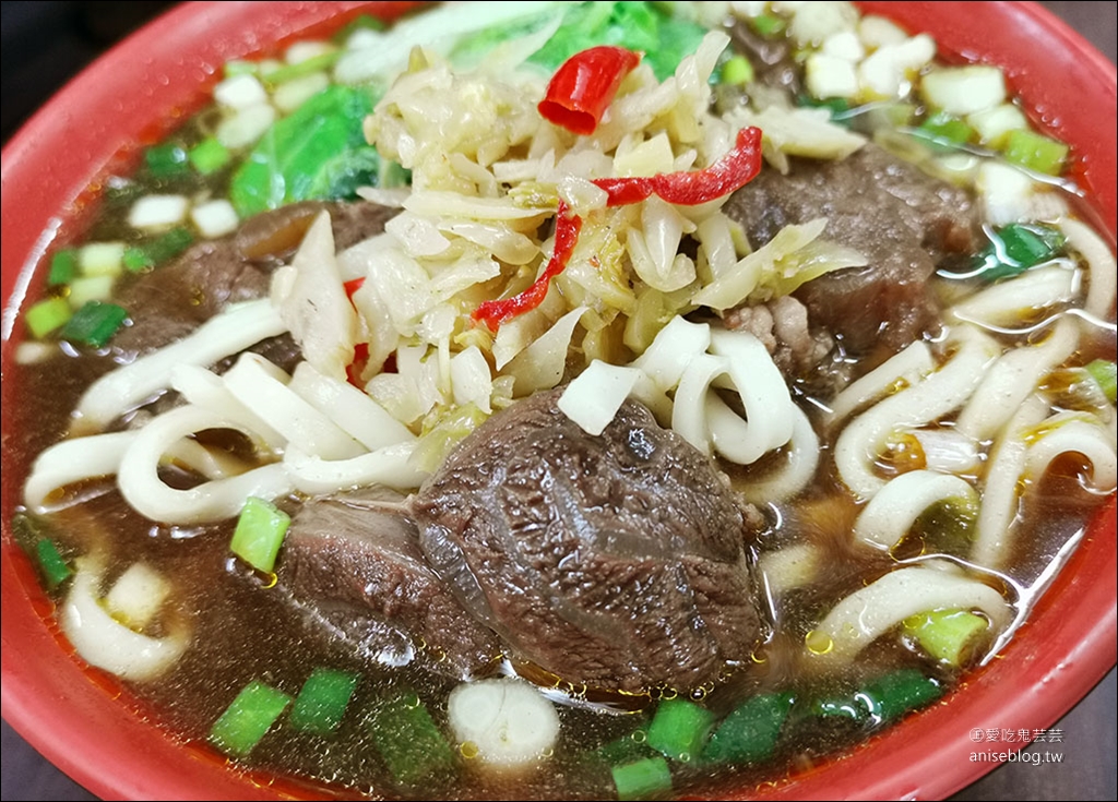 范姜牛肉麵，信義路隱藏版平價牛肉麵