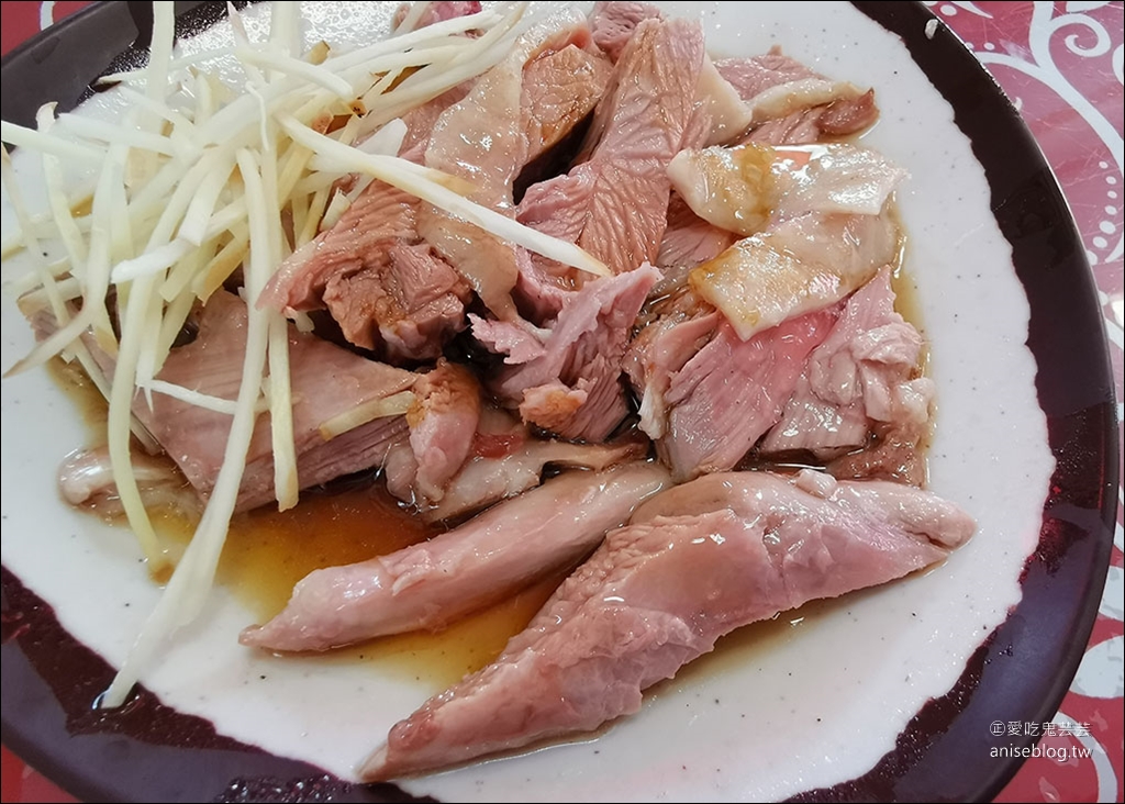 阿宏師火雞肉飯，嘉義雞肉飯新星，口味偏重、超推涼拌豬肝！