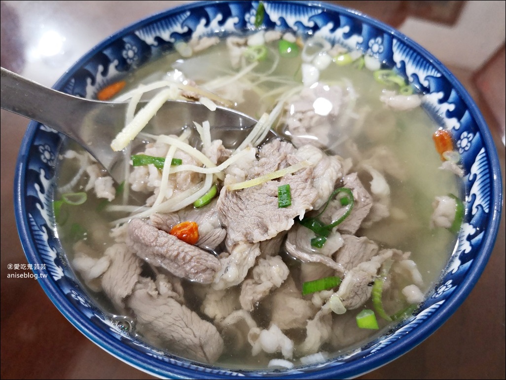 正隆羊肉湯，清燉小羊排、當歸羊肉湯最推薦，宜蘭市美食(姊姊食記) @愛吃鬼芸芸