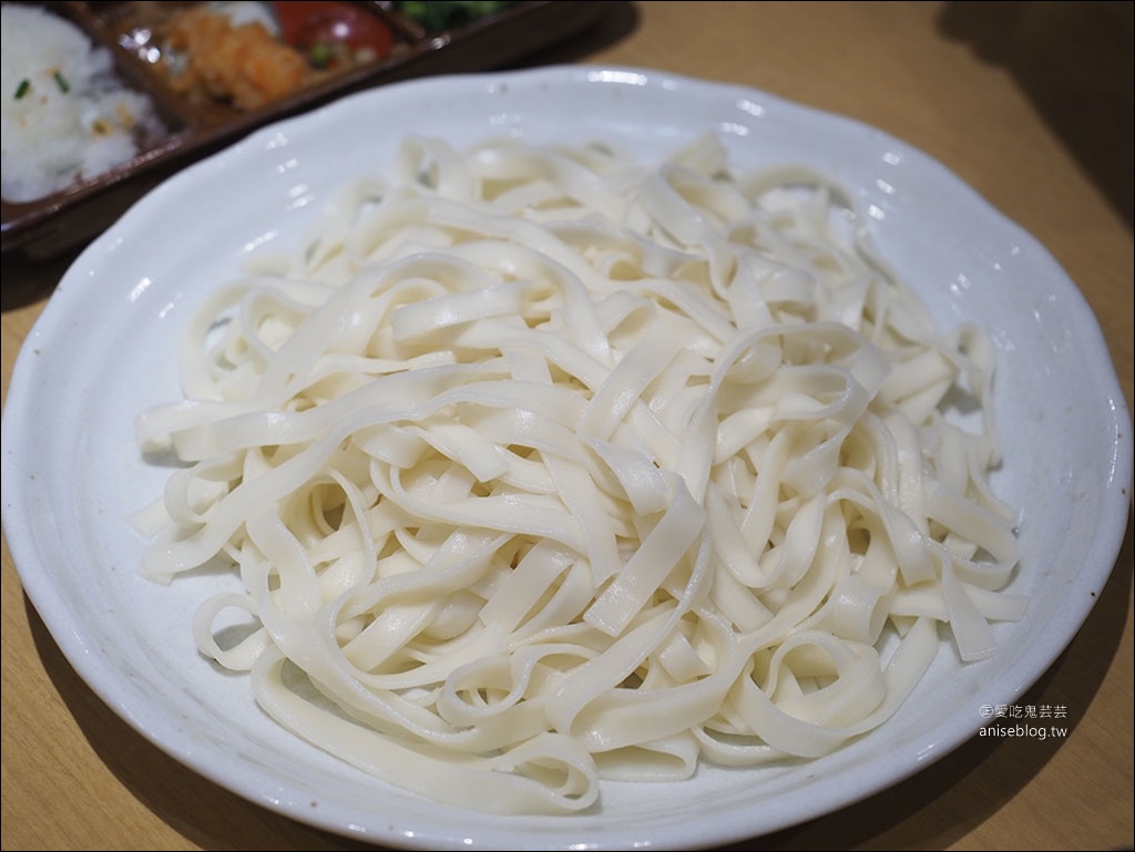 茨城美食 | 中台餐廳  NAKADAI，精緻黑毛和牛飯村牛、弓豚涮涮鍋專賣