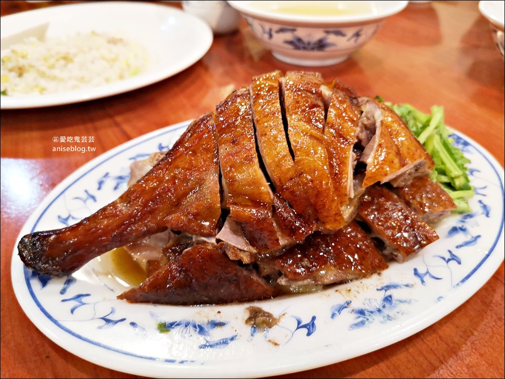 廣東正龍城烤鴨-粥粉麵飯，永和超人氣排隊燒臘老店，永安市場四號公園美食(姊姊食記)