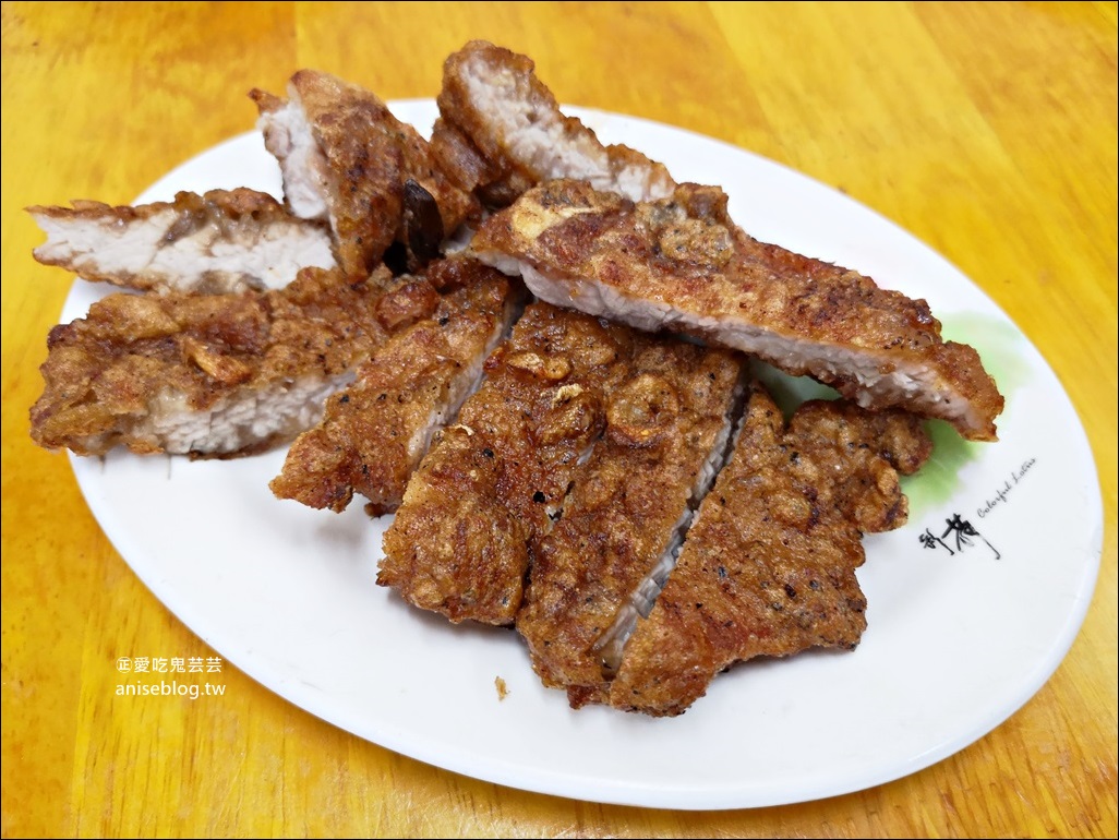 吉仔冬瓜飯，特製排骨好好味，土城超人氣便當美食(姊姊食記)