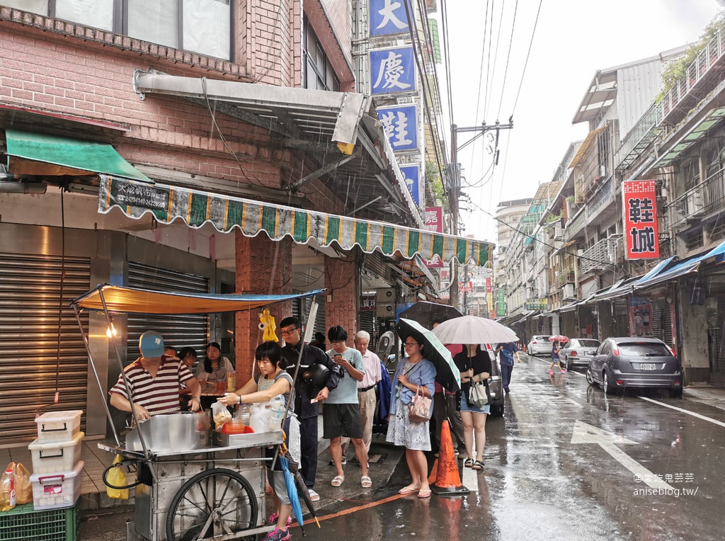 七堵美食 | 臭粿湯、無名臭豆腐、七堵家傳營養三明治、珍妙味香炸雞