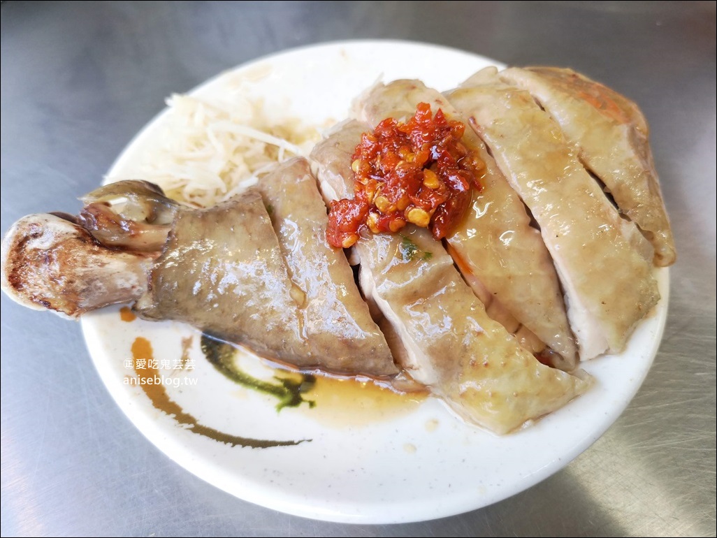 龍泉深海魚湯、好吃雞肉，師大路龍泉市場口早餐宵夜，捷運台電大樓站美食(姊姊食記)