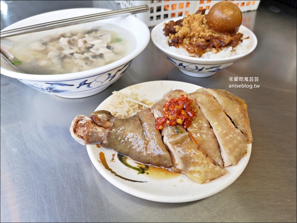 龍泉深海魚湯、好吃雞肉，師大路龍泉市場口早餐宵夜，捷運台電大樓站美食(姊姊食記)