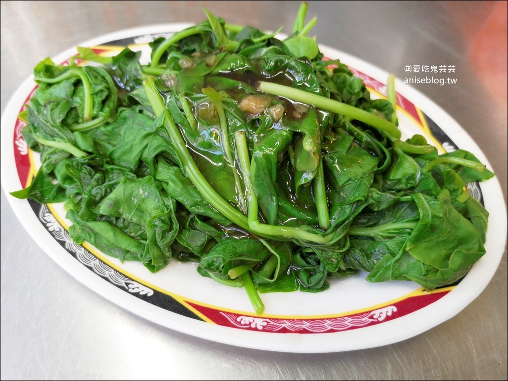 龍泉深海魚湯、好吃雞肉，師大路龍泉市場口早餐宵夜，捷運台電大樓站美食(姊姊食記)