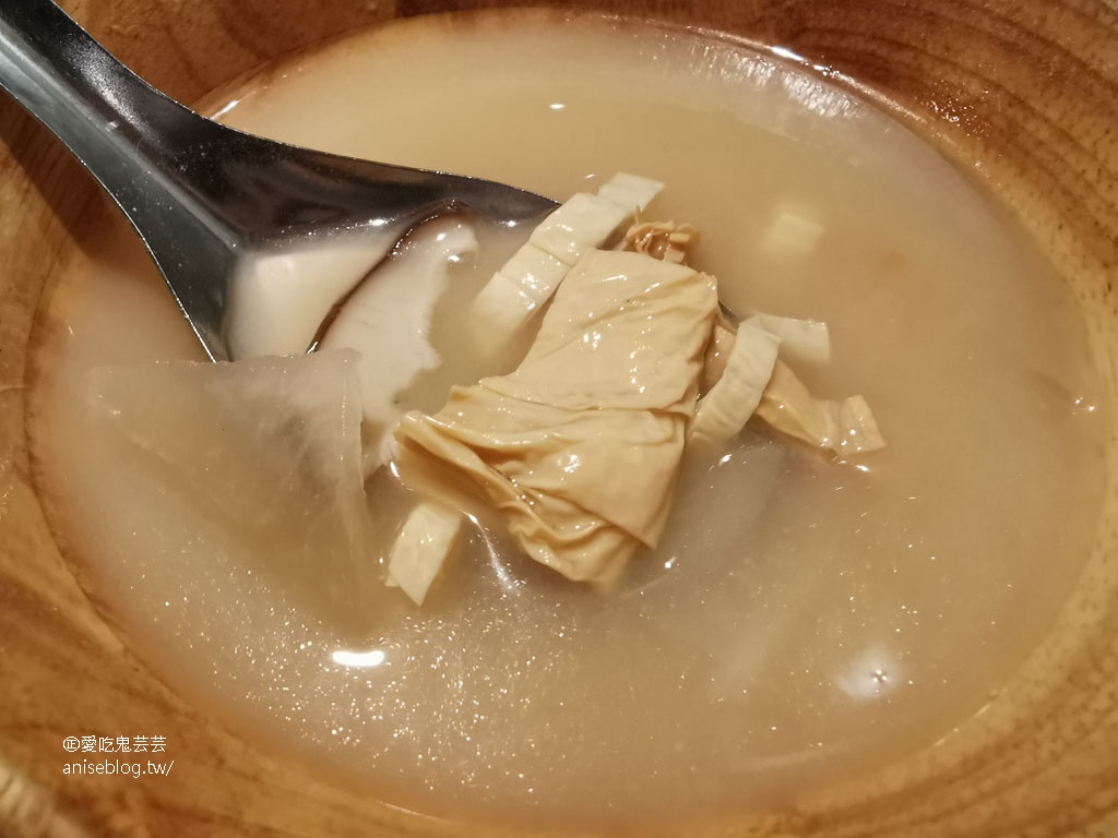 胡同燒肉丼飯 @SOGO忠孝館美食街，最推泡菜牛和韓式豬！