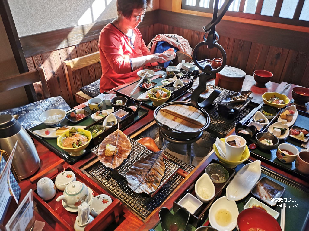 日本中部孝親之旅(下)：入住深山桜庵、搭乘新穗高纜車、享用鰻魚飯 Shira河 本店、JR GATE TOWER購物血拼、體驗名古屋式早餐、名古屋城、名古屋中部國際機場Flight Of Dreams