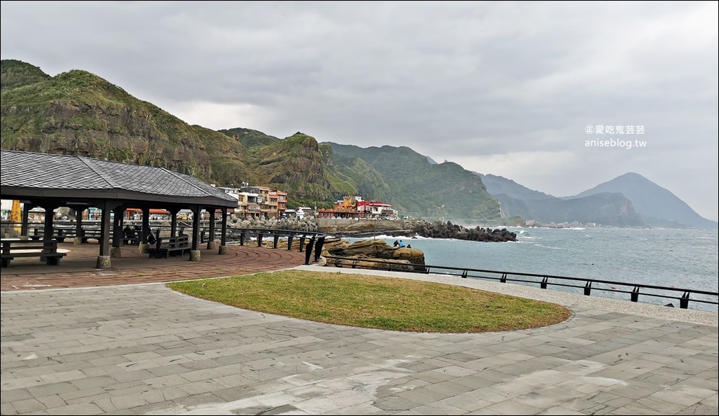 聽濤營區彩虹階梯-鼻頭角步道，東北角新秘境IG打卡景點(姊姊遊記)