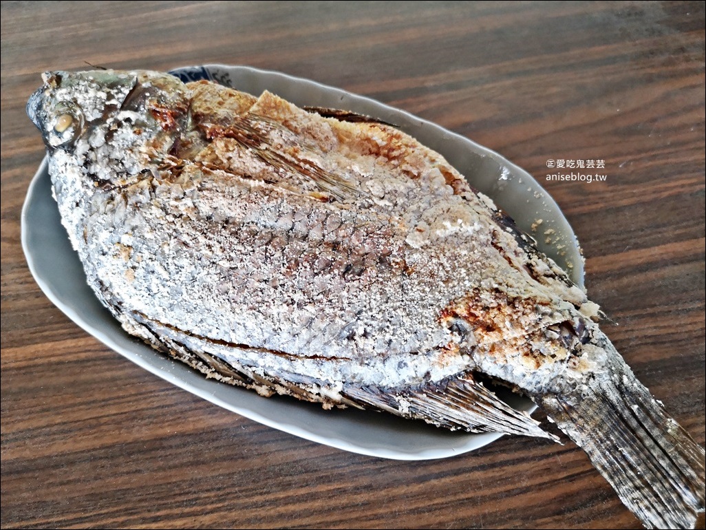 賴桑香腸，平價美味的炭烤料理，木柵美食(姊姊食記)