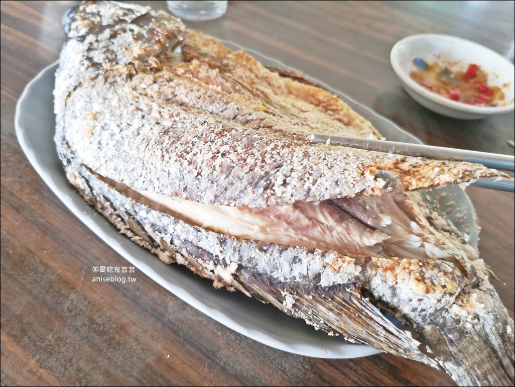 賴桑香腸，平價美味的炭烤料理，木柵美食(姊姊食記)