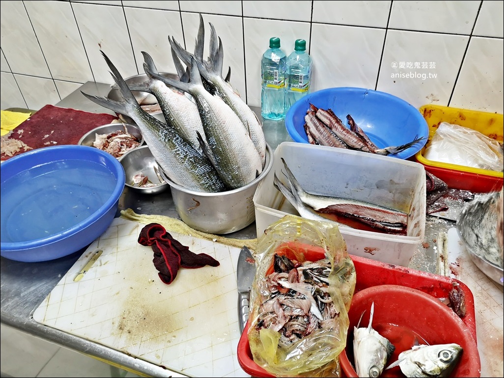 台南林無刺虱目魚，魚片蓋飯、虱目魚腸超美味，三重美食(姊姊食記)