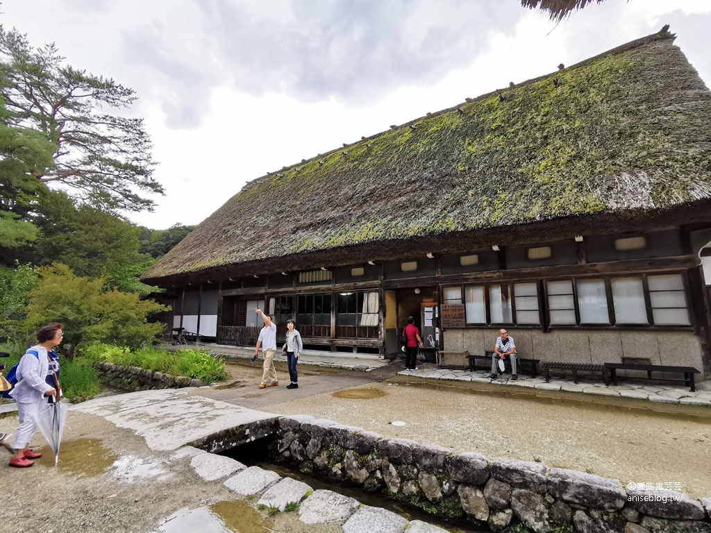 合掌村一日遊：城山展望台、高山小吃、和田家、合掌造文化喫茶鄉愁咖啡、狩人輕食、三間小屋 @2019日本中部孝親之旅