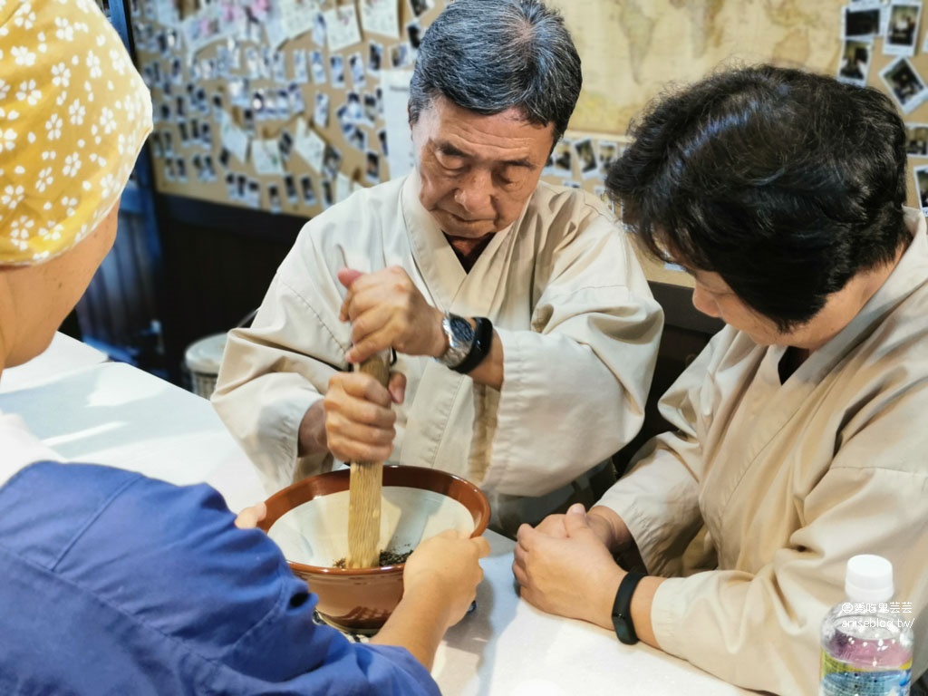 飛驒高山老街巡禮 (和服體驗、藍花咖啡、人力車、飛驒牛壽司)+GREEN Cooking Studio 午餐DIY @2019日本中部孝親之旅