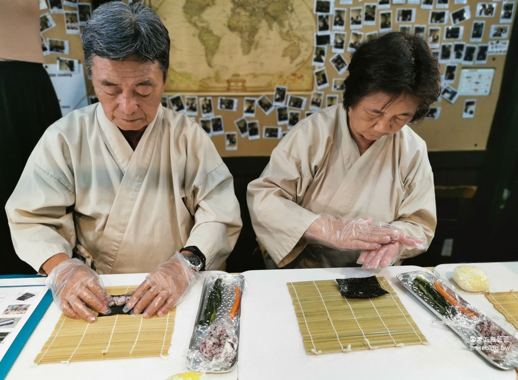 飛驒高山老街巡禮 (和服體驗、藍花咖啡、人力車、飛驒牛壽司)+GREEN Cooking Studio 午餐DIY @2019日本中部孝親之旅