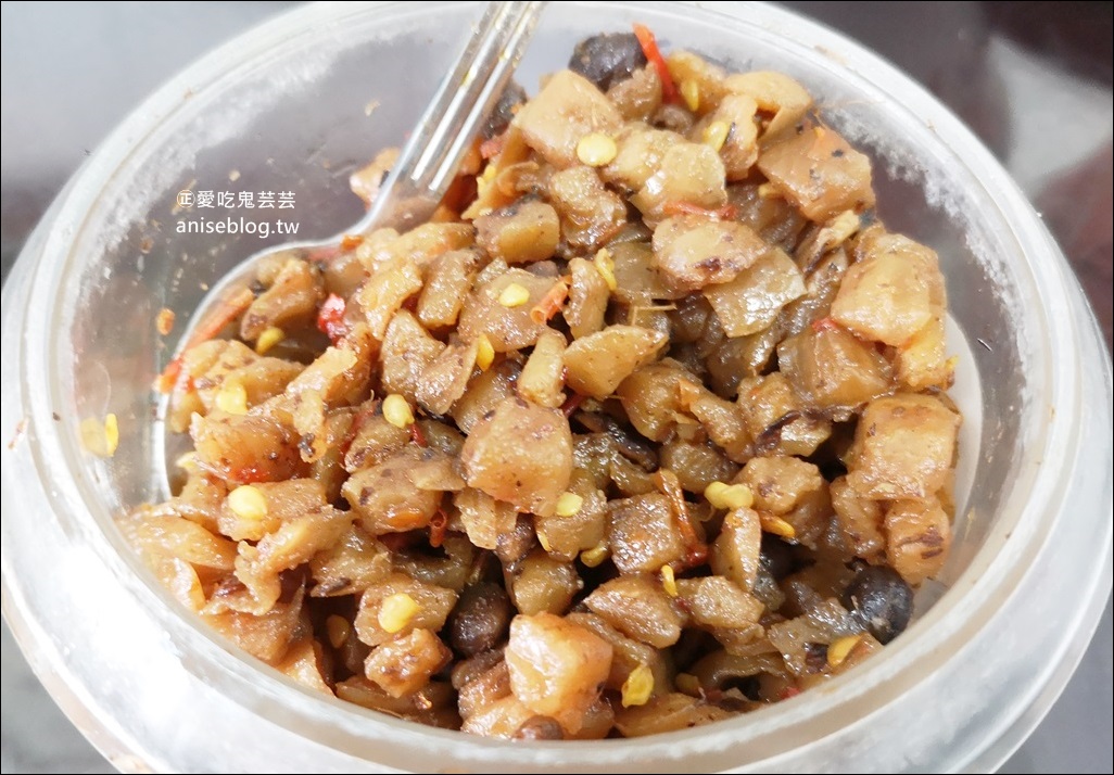 桃城三禾火雞肉飯，火雞肉片更讚！辣蘿蔔乾必吃！(姊姊食記)