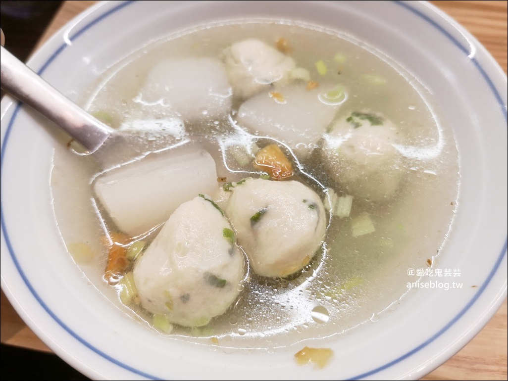 杉仔桶米糕研究所、台灣牛雜湯，宜蘭市美食(姊姊食記)