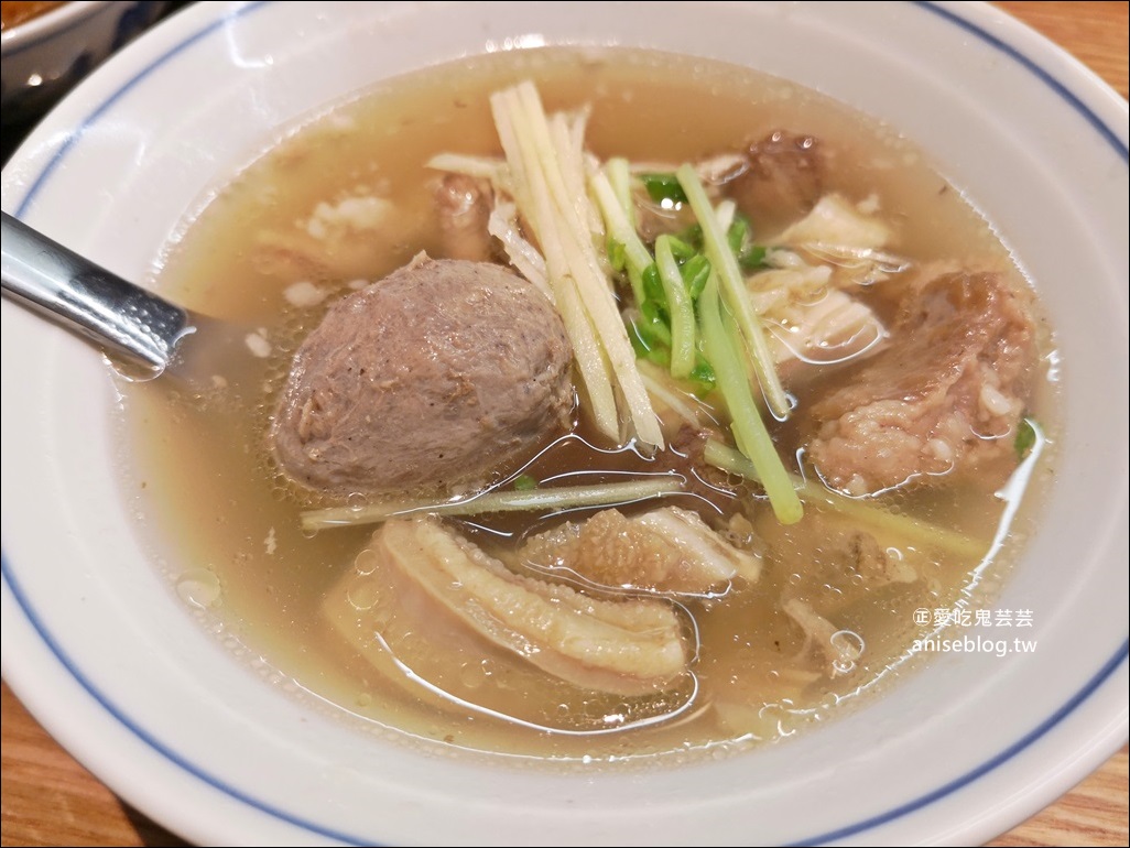 杉仔桶米糕研究所、台灣牛雜湯，宜蘭市美食(姊姊食記)