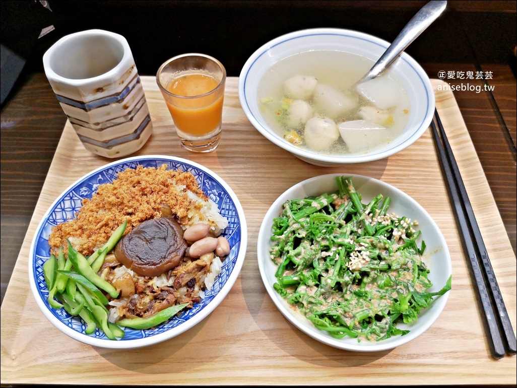 杉仔桶米糕研究所、台灣牛雜湯，宜蘭市美食(姊姊食記)