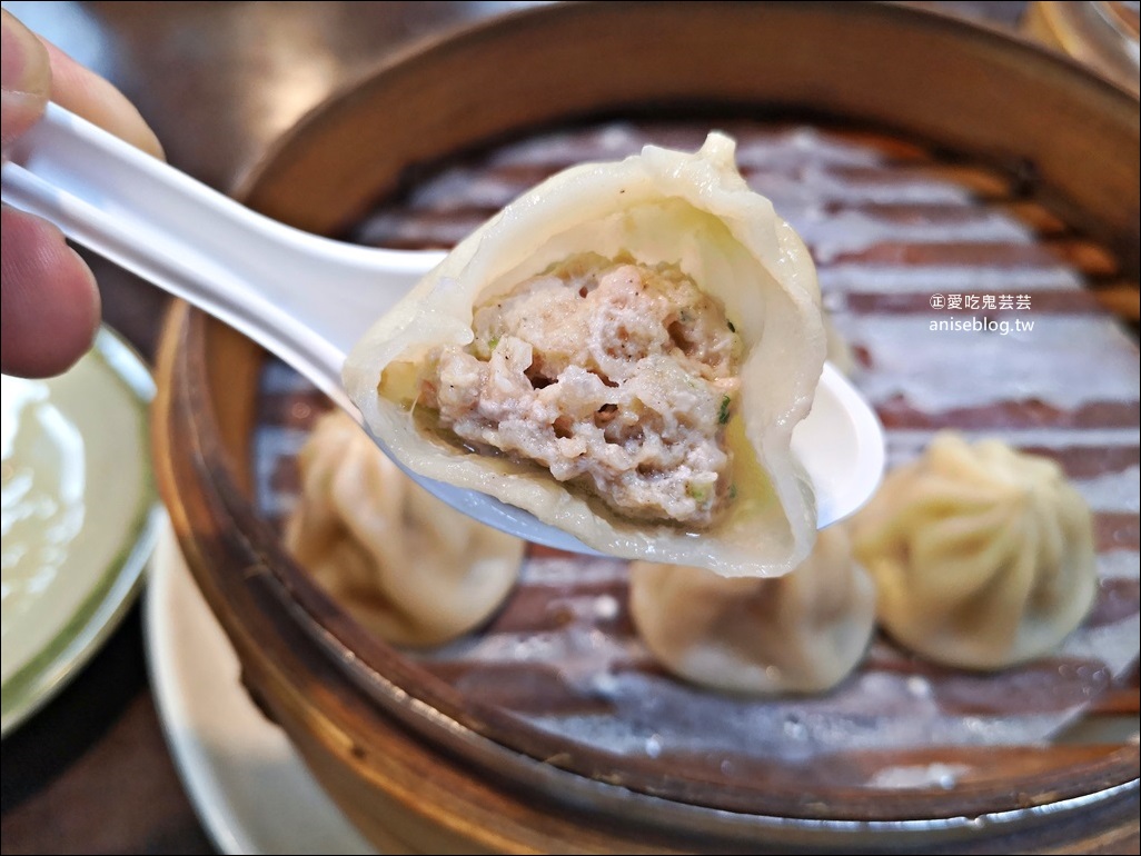 二畝園麵館，刀削木須炒麵、蒸餃推薦，桃園大溪超人氣排隊美食(姊姊食記)