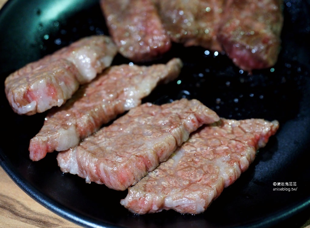 大股 熟成燒肉專門-台北忠孝店，一整面的清酒自動販賣機 + 高品質燒肉 (含菜單)