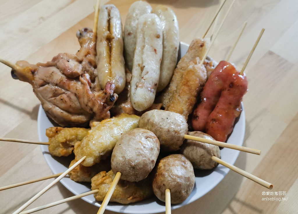 台南早餐精選 | 億載雞腿王、肉粿(上崙早餐店)、安平金土產牛肉湯(牛頰肉)、安平周氏肉粽菜