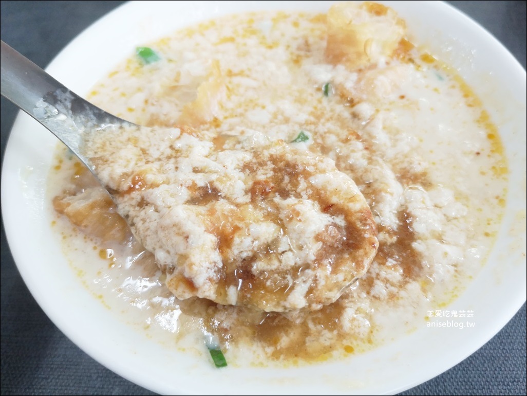 至誠豆漿坊，陽明山腳下早餐老店，台北必吃十大早餐之一(姊姊食記)