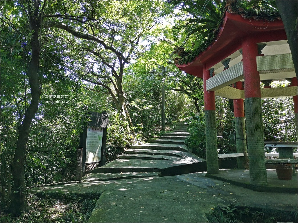 紅淡山步道，15分鐘給你整個基隆的美景，小百岳007號(姊姊遊記)