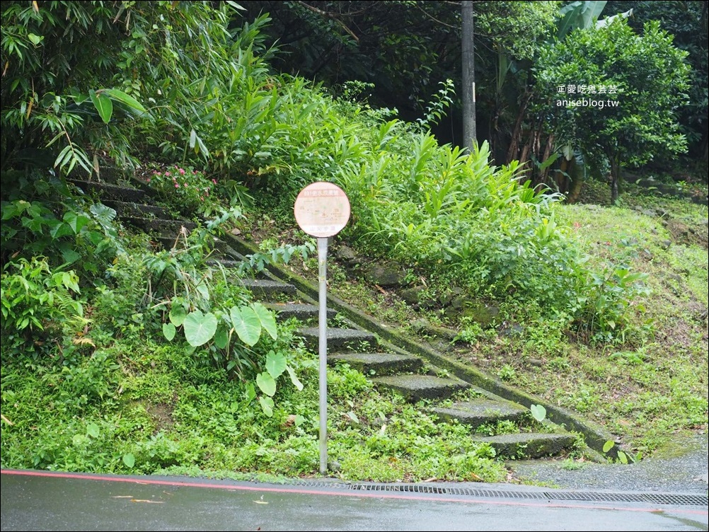 金瓜石祕境摸乳巷、三層橋，瑞芳山尖路步道(姊姊遊記)