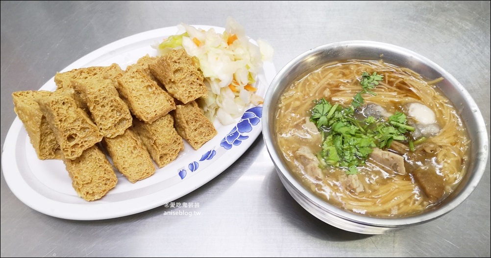 同心大腸蚵仔麵線、炸臭豆腐，捷運古亭站美食(姊姊食記) @愛吃鬼芸芸