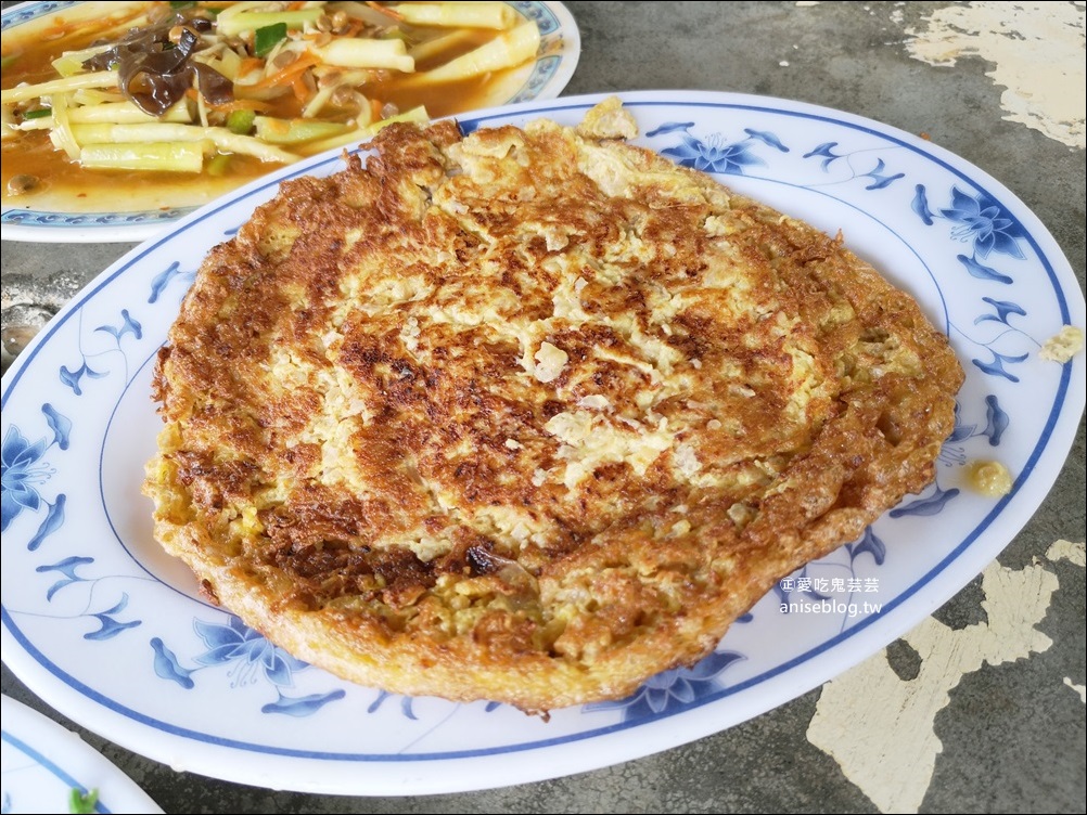 竹湖土雞城，平價山產野菜，陽明山竹子湖美食(姊姊食記)