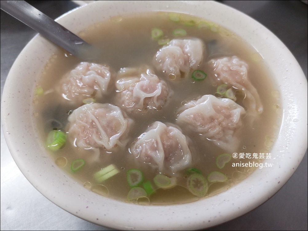 五層豬腸湯、西六號碼頭麵店，基隆美食(姊姊食記)