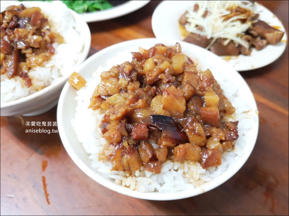 魯肉發無刺虱目魚粥，新莊迴龍站排隊美食(姊姊食記)