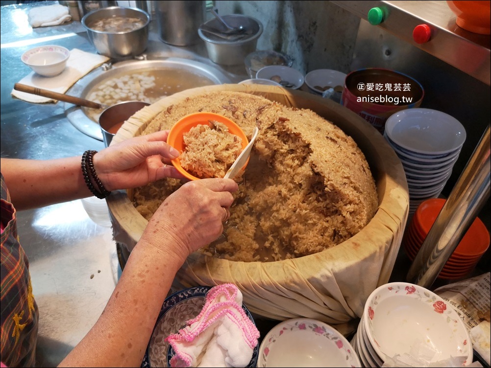 太順油飯、赤肉湯，隱藏在三和市場小吃老店，三重台北橋站美食(姊姊食記)