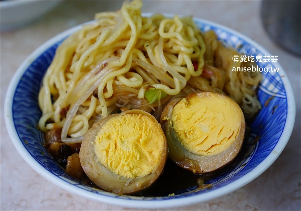 羅家擔仔麵，沒有招牌的萬華隱藏版美食(姊姊食記)