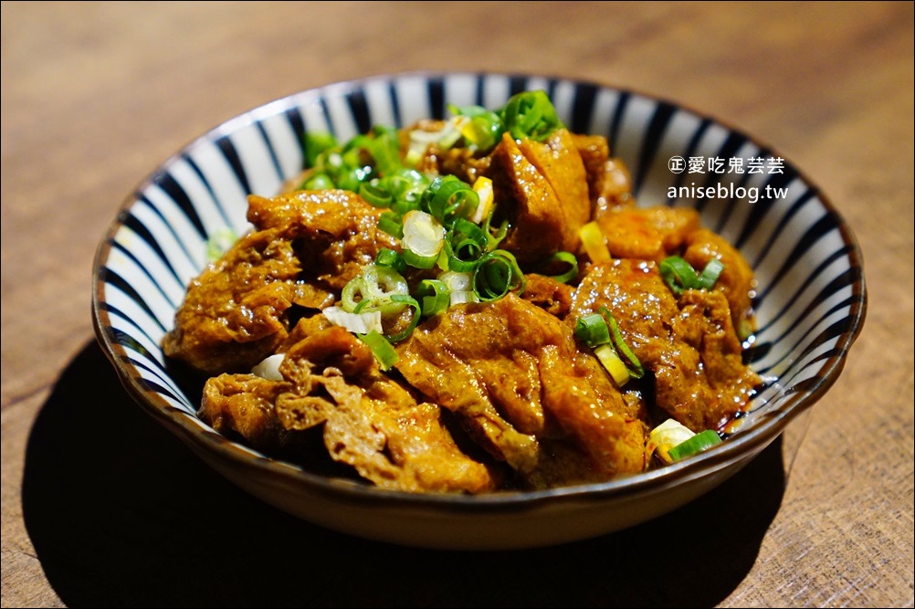 古月香熬粹牛肉麵，基隆在地推薦超人氣排隊美食(姊姊食記)