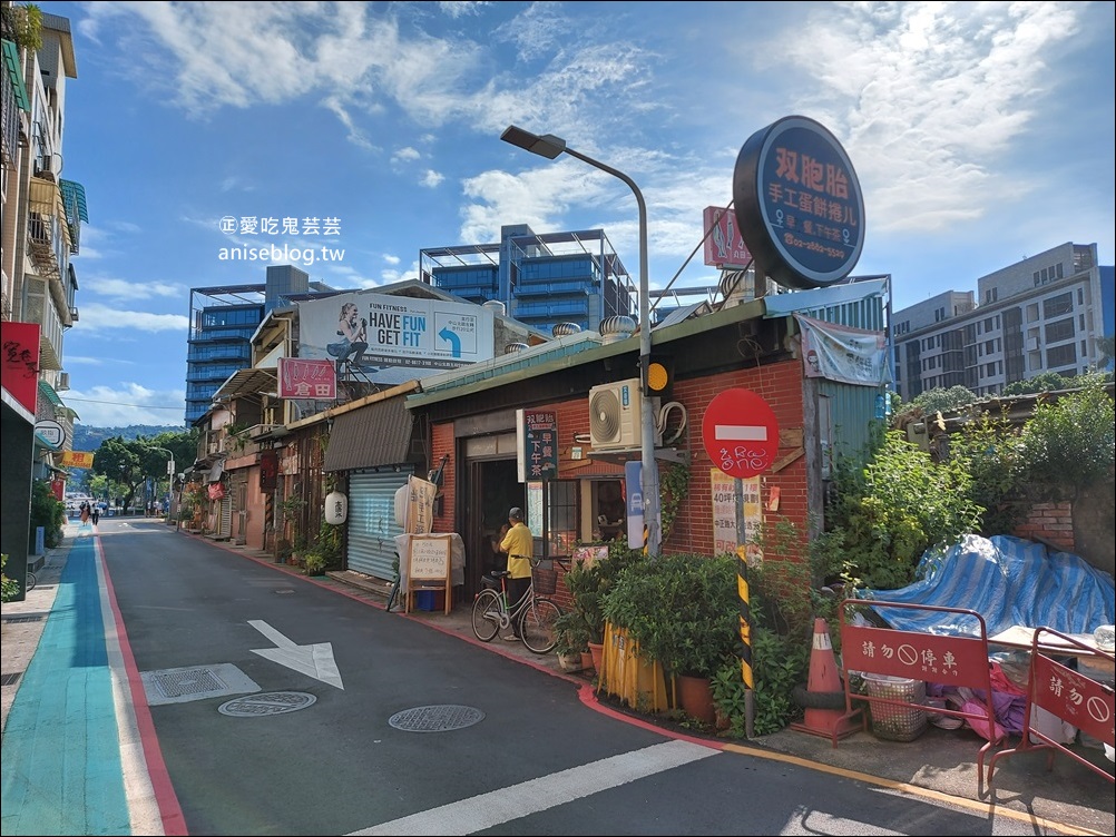 双胞胎手工蛋餅捲ㄦ，捷運士林站巷弄早餐美食(姊姊食記)