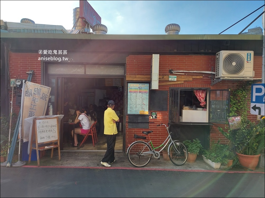 双胞胎手工蛋餅捲ㄦ，捷運士林站巷弄早餐美食(姊姊食記)