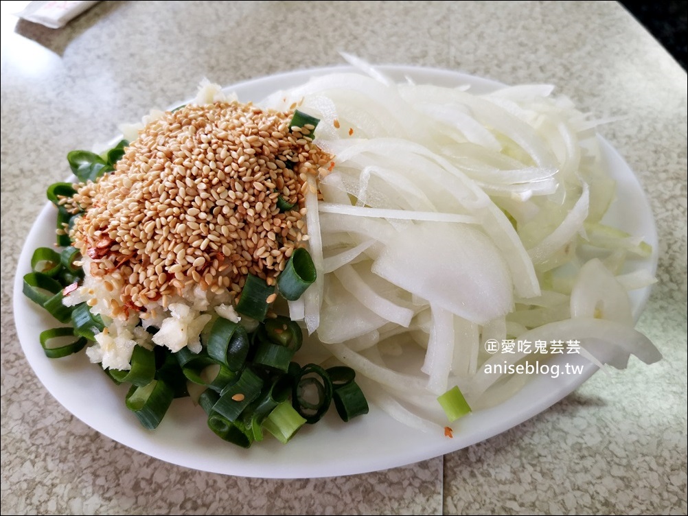 韓鄉石頭火鍋，只營業冬天！桃園大溪老街超人氣美食(姊姊食記)