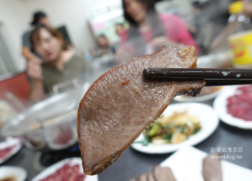 輝哥本土牛肉爐，台南溫體牛肉划算又可口！