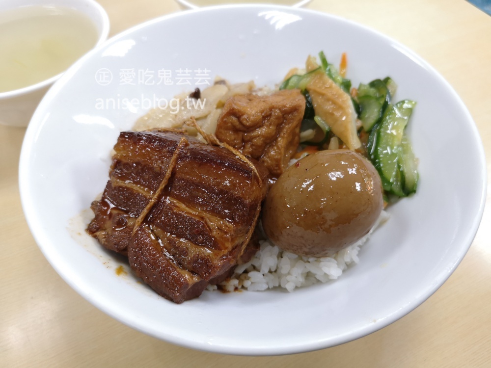 (已歇業) 鍵浦東坡肉，豬腳、腿庫都美味，南機場商圈美食(姊姊食記)