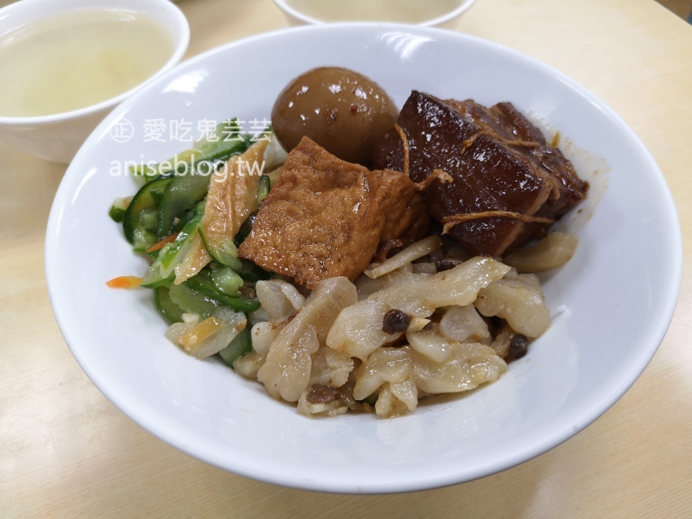 (已歇業) 鍵浦東坡肉，豬腳、腿庫都美味，南機場商圈美食(姊姊食記)