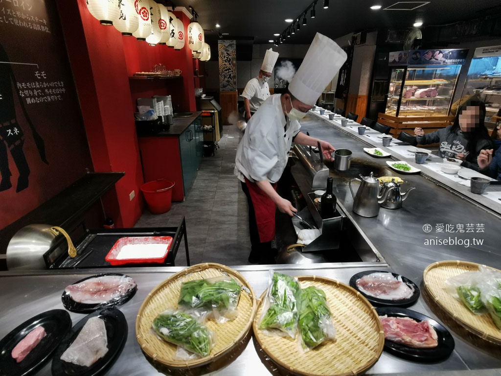 寅藏鐵板燒(忠孝店)，和牛套餐$488、蔬菜攤+海鮮攤任選，+ $70和牛滷肉飯吃到飽