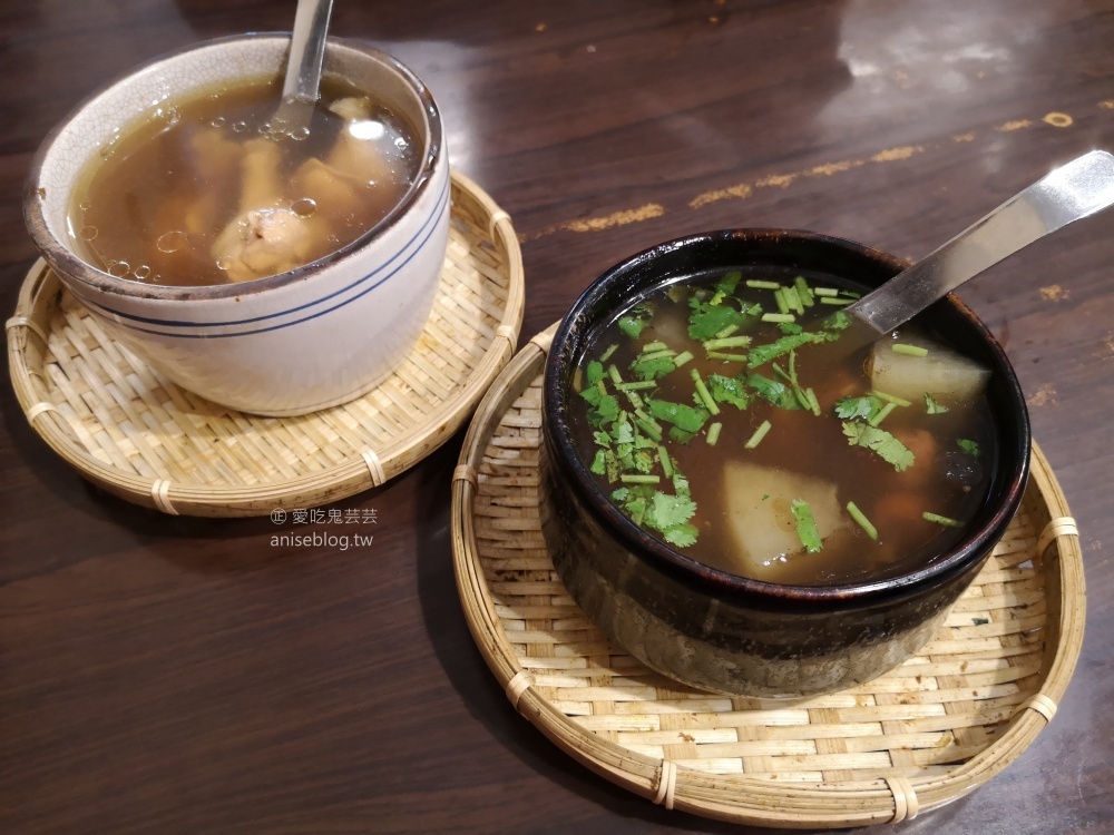 何家排骨酥湯、筒仔米糕，捷運西門站古早味美食(姊姊食記)