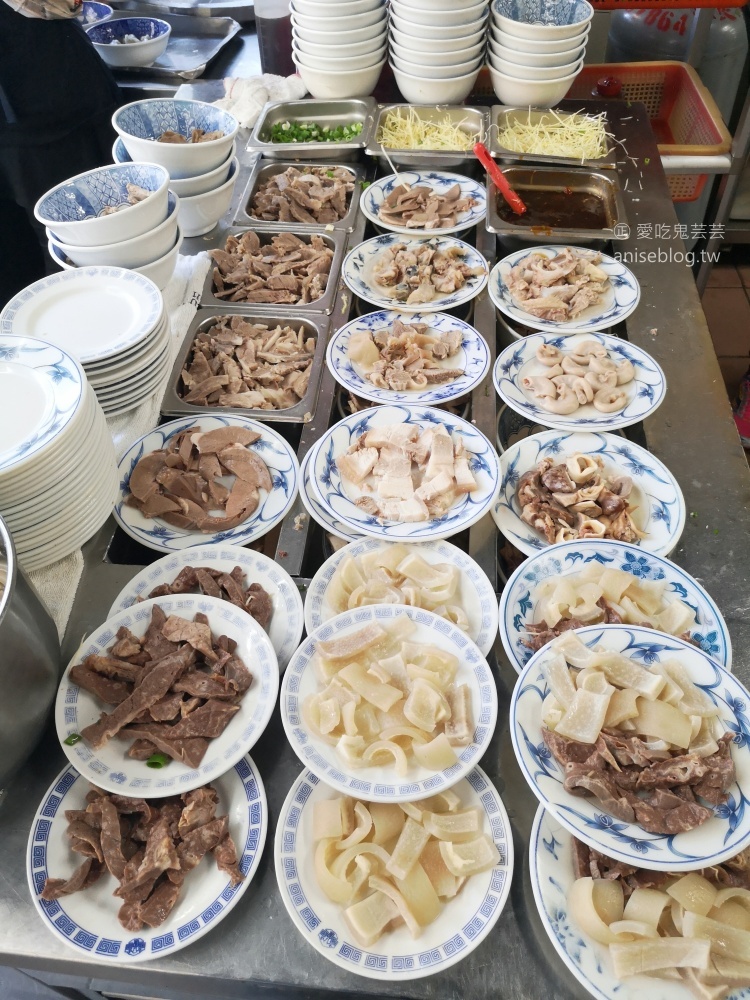 萬華烏醋乾麵(原阿明烏醋麵)，超隱密的六十年老店(姊姊食記)