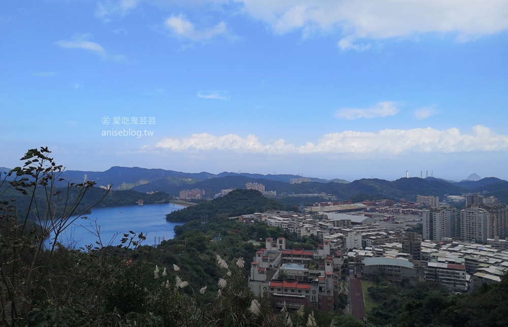 國家新城後山觀景台、新山水庫遠眺亭，俯瞰基隆新山水庫絕佳景致(姊姊遊記)