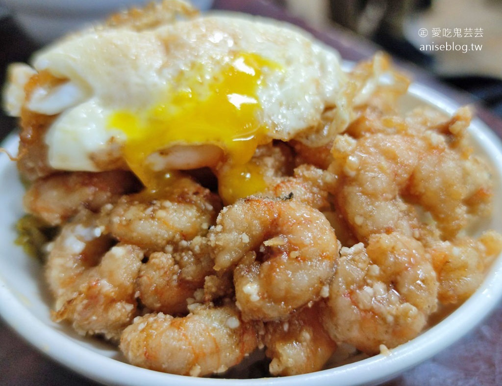 天天鮮排骨飯，天天排隊，最愛蝦仁飯！(內附全家福元宵)