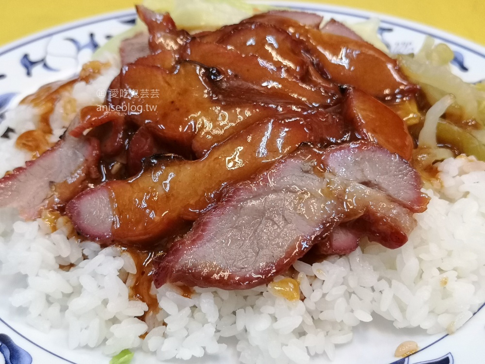 鳳城燒臘總店，西門町人氣排隊老店，萬華便當美食(姊姊食記)