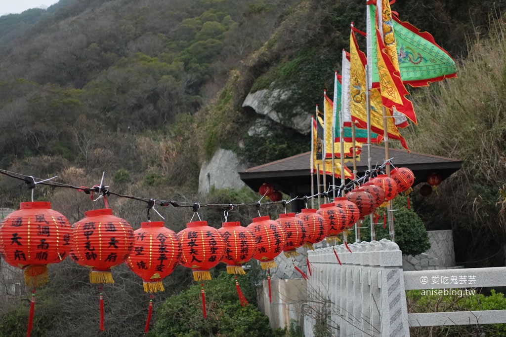 馬祖擺暝文化季 | 神與人的鍊結，廟裡蹭飯、燒馬糧、百年籤詩、少女媽祖、浮誇貢品的奇妙旅程