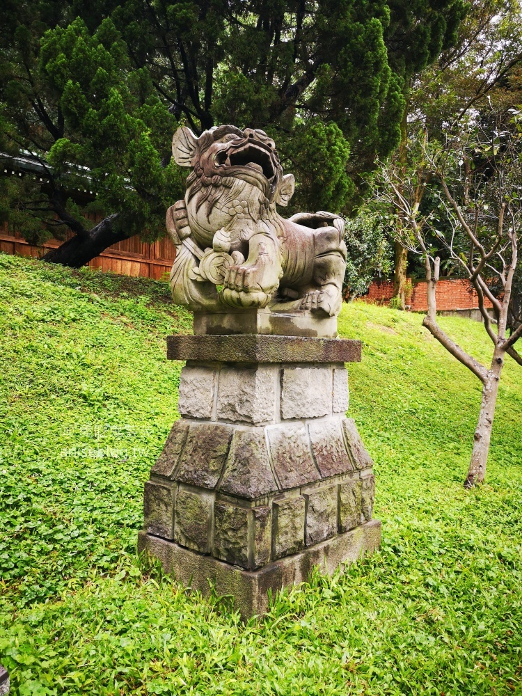 桃園忠烈祠-桃園神社、虎頭山環保公園，桃園近郊偽出國小旅行(姊姊遊記)